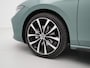 Volkswagen Passat Variant 1.5 eTSI R-Line Business Panorama Camera DAB Stoelverwarming ErgoActive