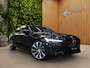 Volvo S60 2.0 Recharge T6 AWD Plus Dark | Schuifdak | Trekhaak | Memory | Pilot Assist | 20" Velgen