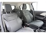 Suzuki Swift 1.2 Style Smart Hybrid | Parkeersensoren | Cruise control | Navigatie | Climate control | Achteruitrijcamera | Stoelverwarming