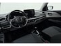 Suzuki Swift 1.2 Style Smart Hybrid | Parkeersensoren | Cruise control | Navigatie | Climate control | Achteruitrijcamera | Stoelverwarming