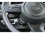 Suzuki Swift 1.2 Style Smart Hybrid | Parkeersensoren | Achteruitrijcamera | Navigatie | Cruise control | Climate control | Stoelverwarming