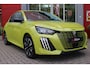 Peugeot 208 1.2 100PK ALLURE | PARKEERSENSOREN VOOR + ACHTER | DRAADLOZE APPLE CARPLAY/ANDROID AUTO | CRUISE CONTROL | DAB+ RADIO | CLIMATE CONTROL | LED KOPLAMPEN | LICHTMETALEN VELGEN 16" |