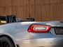 Abarth 124 Spider | Handbak | Bose
