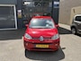 Volkswagen Up! 1.0 BMT up! beats / Airco/ Bluetooth/ Stoelverwarming/ Elektrisch ramen/ LED/ LMV