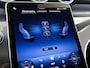 Mercedes-Benz GLC 300e 4MATIC Business Solution AMG | Advanced plus pakket | Nightpakket | Middenconsole metaalstructuur | Trekhaak | 19” vijfspaaks lichtmetalen AMG-velgen | URBAN GUARD Plus | Warmtewerend, donkergetint glas |
