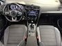 Volkswagen Golf 1.5 TSI Highline Business R | Navi | Virtual | Carplay | Trekhaak | DSG