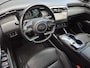 Hyundai Tucson 1.6 T-GDI PHEV Premium 4WD / Dealer onderhouden / All season banden / Elektrische achterklep / Stuur- Stoel & Achterbank verwarming / Trekgewicht 1350 kg / Stoelventilatie / Adaptief cruise control / Rondomzicht camera / Apple Carplay Android Auto / Keyless Entry/Start /