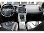 Volvo XC60 3.0 T6 286PK Automaat AWD Momentum | 6 Cilinder | Trekhaak | Leder | Parkeersensoren achter | Cruise Control | Climate Control |