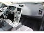 Volvo XC60 3.0 T6 286PK Automaat AWD Momentum | 6 Cilinder | Trekhaak | Leder | Parkeersensoren achter | Cruise Control | Climate Control |
