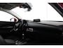 Mazda CX-30 2.0 e-SkyActiv-X M Hybrid Luxury > 186pk/Trekhaak/Crystal Red Soul/Bose/Leer/Memory...