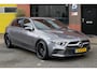 Mercedes-Benz A-klasse 200 Business Solution. stoelverwarming/koel. sfeerverlichting. leder