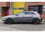 Mercedes-Benz A-klasse 200 Business Solution. stoelverwarming/koel. sfeerverlichting. leder
