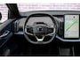 Volvo EX30 Single Motor Extended Range Plus 69 kWh | Stoel en Stuurverwarming | Adaptieve Cruise Control | BLIS | DAB+ | Keyless Entry | Parkeercamera |