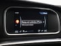 Volvo V40 Cross Country 1.5 T3 NORDIC+ 152 PK AUT. *DEALER ONDERHOUDEN* + LED | STOELVERW. | NAVIGATIE