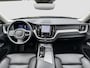 Volvo XC60 2.0 T8 Pano | Trekhaak | Pilot Assist | Carplay | Long Range | Camera | Elektrische stoelen | Plug-in hybrid | Facelift