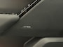 Land Rover Range Rover Velar P400e R-Dynamic SE | Panoramadak | Cold Climate