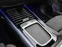 Mercedes-Benz EQA 250+ Business Solution AMG 71 kWh | Panoramadak | AMG Line | Trekhaak | Head-up display | Inclusief 24 maanden MB Certified garantie voor Europa.