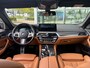 BMW 5-Serie Touring 530e xDrive High Executive M-sport 292pk Schuifdak / Trekhaak / 360 Camera