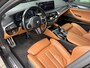 BMW 5-Serie Touring 530e xDrive High Executive M-sport 292pk Schuifdak / Trekhaak / 360 Camera