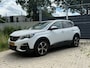 Peugeot 3008 1.2 PureTech Allure *EXPORT ONLY* Navigatie/Trekhaak/Camera