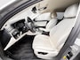BMW 5-Serie 530e xDrive Luxury Line / Dealer onderhouden / Accu SoH 90 % / EAER 52 km / 2.000 kg Elektrische trekhaak / Elektrische stoelen & klep / Stuur- en stoelverwarming / Apple Carplay Android / 18" LM wielen & All Season banden /