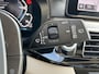BMW 5-Serie 530e xDrive Luxury Line Touring / 90% SOH / 2.000 kg Trekgewicht / Elektrische Trekhaak Dealer onderhouden / EAER 52 km / Elektrische stoelen & klep / Stuur- en stoelverwarming / Apple Carplay Android / 18" LM wielen & All Season banden / Safety Pack /