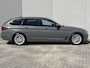 BMW 5-Serie 530e xDrive Luxury Line / 90% SOH / 2.000 kg Trekgewicht / Elektrische Trekhaak Dealer onderhouden / EAER 52 km / Elektrische stoelen & klep / Stuur- en stoelverwarming / Apple Carplay Android / 18" LM wielen & All Season banden / Safety Pack /