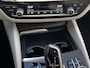 BMW 5-Serie 530e xDrive Luxury Line / Dealer onderhouden / Accu SoH 90 % / EAER 52 km / 2.000 kg Elektrische trekhaak / Elektrische stoelen & klep / Stuur- en stoelverwarming / Apple Carplay Android / 18" LM wielen & All Season banden /