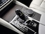 BMW 5-Serie 530e xDrive Luxury Line / Dealer onderhouden / Accu SoH 90 % / EAER 52 km / 2.000 kg Elektrische trekhaak / Elektrische stoelen & klep / Stuur- en stoelverwarming / Apple Carplay Android / 18" LM wielen & All Season banden /