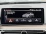 BMW 5-Serie 530e xDrive Luxury Line Touring / 90% SOH / 2.000 kg Trekgewicht / Elektrische Trekhaak Dealer onderhouden / EAER 52 km / Elektrische stoelen & klep / Stuur- en stoelverwarming / Apple Carplay Android / 18" LM wielen & All Season banden / Safety Pack /