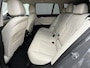 BMW 5-Serie 530e xDrive Luxury Line Touring / 90% SOH / 2.000 kg Trekgewicht / Elektrische Trekhaak Dealer onderhouden / EAER 52 km / Elektrische stoelen & klep / Stuur- en stoelverwarming / Apple Carplay Android / 18" LM wielen & All Season banden / Safety Pack /