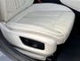BMW 5-Serie 530e xDrive Luxury Line Touring / 90% SOH / 2.000 kg Trekgewicht / Elektrische Trekhaak Dealer onderhouden / EAER 52 km / Elektrische stoelen & klep / Stuur- en stoelverwarming / Apple Carplay Android / 18" LM wielen & All Season banden / Safety Pack /