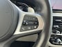 BMW 5-Serie 530e xDrive Luxury Line Touring / 90% SOH / 2.000 kg Trekgewicht / Elektrische Trekhaak Dealer onderhouden / EAER 52 km / Elektrische stoelen & klep / Stuur- en stoelverwarming / Apple Carplay Android / 18" LM wielen & All Season banden / Safety Pack /