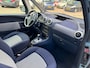 Peugeot 1007 1.6-16V Gentry