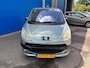 Peugeot 1007 1.6-16V Gentry