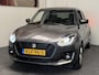 Suzuki Swift 1.2 5 DEURS AUTOMAAT SELECT SMART HYBRID NAVIGATIE ADAPTIVE CRUISE CONTROL ACHTERUITRIJCAMERA AIRCO RIJSTROOKSENSOREN DODEHOEKSENSOREN ZEER MOOI !!