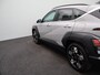 Hyundai Kona 1.6 GDI HEV Premium Sky | Adaptieve Cruise | Stoelverwarming/verkoeling | Apple Carplay/Android Auto | Climate Control | Leren bekleding | Keyless | DAB | ACTIEPRIJS, VRAAG NAAR DE VOORWAARDEN |