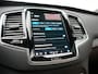 Volvo XC90 T8 Recharge AWD Ultimate Bright 7 Persoons LONG RANGE PHEV 455pk Dealer O.H. | Trekhaak Af Fabriek | Panodak | Head Up | Adaptive Cruise | 360 Camera | Bowers & Wilkins | Lederen Sportstoelen Massage & Memory & Ventilatie | Google Assistent | Stoelen & Stuur Verwarmd | Keyless | Blis | Plug In Hybrid |
