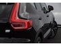 Volvo XC40 T4 211PK Automaat Recharge R-Design / Trekhaak / Stoel - en stuurwielverwarming / Parkeersensoren met camera / Elektrische achterklep / adaptieve koplampen / Apple carplay