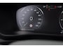 Volvo XC40 T4 211PK Automaat Recharge R-Design / Trekhaak / Stoel - en stuurwielverwarming / Parkeersensoren met camera / Elektrische achterklep / adaptieve koplampen / Apple carplay