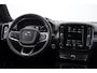 Volvo XC40 T4 211PK Automaat Recharge R-Design / Trekhaak / Stoel - en stuurwielverwarming / Parkeersensoren met camera / Elektrische achterklep / adaptieve koplampen / Apple carplay