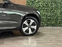 Volvo XC60 T6 AWD Recharge Plus Dark | Harman Kardon | All Season banden | Adaptieve Cruise Control | Stoelverwarming voor+achter | Stuurwielverwarming | Standkachel met Volvo On Call App | Full LED Meesturende koplampen | Pilot Assist | Elektrische voorstoelen geheugen | Lederen bekleding | Zitting verlenging voorstoelen | Schuifdak | Parkeercamera | Google Infotainment | Keyless Drive | Parkeersensoren voor+achter | Privacy Glass | DAB Radio | Apple Carplay/Android Auto | Draadloos telefoon opladen | Volvo On Call met mobiele App functie | Platinum Grey Metallic |