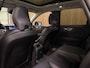 Volvo XC60 T6 AWD Recharge Plus Dark | Harman Kardon | All Season banden | Adaptieve Cruise Control | Stoelverwarming voor+achter | Stuurwielverwarming | Standkachel met Volvo On Call App | Full LED Meesturende koplampen | Pilot Assist | Elektrische voorstoelen geheugen | Lederen bekleding | Zitting verlenging voorstoelen | Schuifdak | Parkeercamera | Google Infotainment | Keyless Drive | Parkeersensoren voor+achter | Privacy Glass | DAB Radio | Apple Carplay/Android Auto | Draadloos telefoon opladen | Volvo On Call met mobiele App functie | Platinum Grey Metallic |