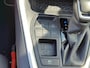 Toyota RAV4 2.5 Hybrid DYNAMIC NL-AUTO 1E-EIG NAVI KEYLESS APPLE/ANDROID 18'' LM-VELGEN EL-ACHTERKLEP PRIVACY GLASS LED CLIMA AD-CRUISE BLUETOOTH