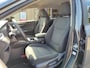 Toyota RAV4 2.5 Hybrid DYNAMIC NL-AUTO 1E-EIG NAVI KEYLESS APPLE/ANDROID 18'' LM-VELGEN EL-ACHTERKLEP PRIVACY GLASS LED CLIMA AD-CRUISE BLUETOOTH