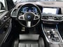 BMW X5 xDrive45e M-Sport High Executive Laser Panoramadak Sportstoelen Carbon 360 Camera Individual Leer Head-Up Memory 21 inch App connect Sfeerverlichting Dealer onderhouden Alarm klasse 3 LoJack 4 zone airco