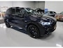 BMW X5 xDrive45e M-Sport High Executive Laser Panoramadak Sportstoelen Carbon 360 Camera Individual Leer Head-Up Memory 21 inch App connect Sfeerverlichting Dealer onderhouden Alarm klasse 3 LoJack 4 zone airco