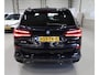 BMW X5 xDrive45e M-Sport High Executive Laser Panoramadak Sportstoelen Carbon 360 Camera Individual Leer Head-Up Memory 21 inch App connect Sfeerverlichting Dealer onderhouden Alarm klasse 3 LoJack 4 zone airco