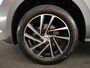 Skoda Kamiq 1.0 TSI Sport Business 110 pk | Navigatie via App | Trekhaak (wegklapbaar) | Parkeersensoren achter | Apple Carplay/Android Auto | Stoelverwarming |