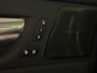 Volvo XC60 T8 AWD Recharge Ultimate Dark Long Range | Luchtvering | Trekhaak | 360° Camera | 455pk | Head-Up Display | Harman Kardon | Adaptieve Cruise Control | Stoelverwarming voor+achter | Stuurwielverwarming | Standkachel met Volvo On Call App | Schuifdak | Full LED Meesturende koplampen | Pilot Assist | BLIS Dode Hoek Detectie | Elektrische voorstoelen geheugen | Lederen bekleding | Zitting verlenging voorstoelen | Lederen dashboard | 20 Inch | Google Infotainment | Keyless Drive | Elektrisch bedienbare achterklep | DAB Radio | Apple Carplay/Android Auto | Alarm Klasse III | Draadloos telefoon opladen | Volvo On Call met mobiele App functie | Platinum Grey Metallic |